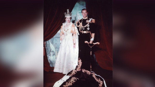 Ratu Elizabeth II dan Pangeran Philip (Foto: Wikimedia Commons)