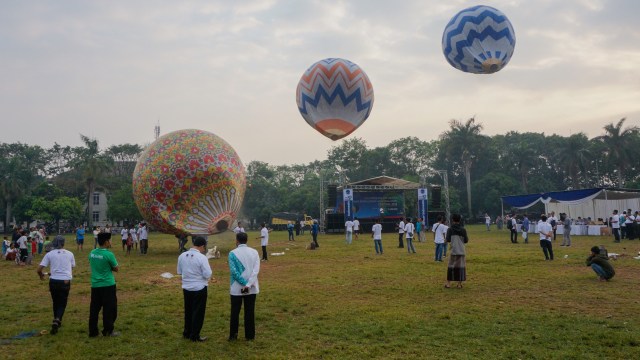 Ilustrasi balon udara di Pekalongan Foto: ANTARA FOTO/Harviyan Perdana Putra