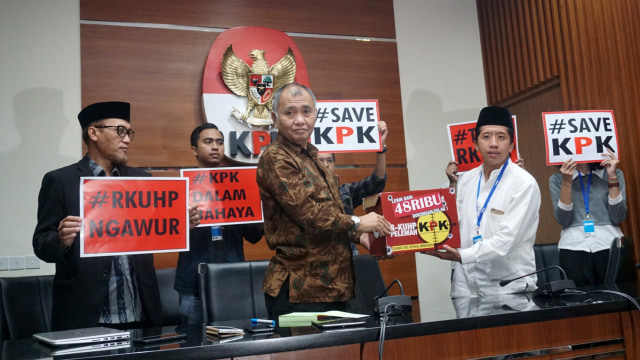 Konferensi pers petisi dukung KPK (Foto: Fanny Kusumawardhani/kumparan)