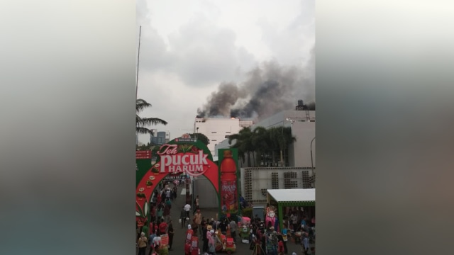 Suasana Kebakaran di kawasan JIExpo Kemayoran. (Foto: Dok. Istimewa)