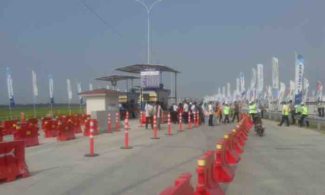 Puncak Arus Mudik di Tol Trans Jawa Diprediksi Terjadi Akhir Pekan Ini (1)