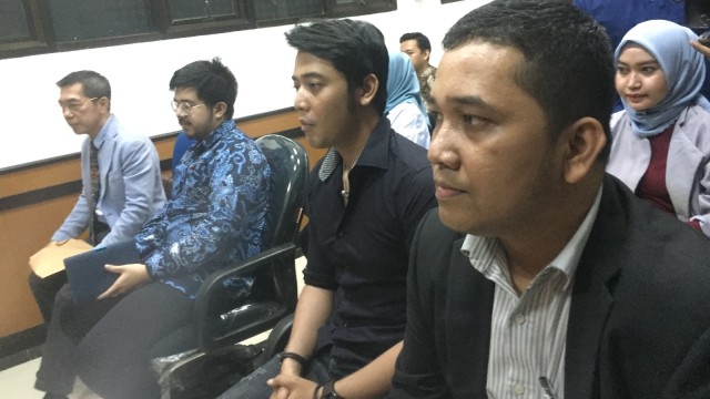 Kriss Hatta di Pengadilan Agama Bekasi (Foto:  Adinda Githa Murti Sari Dewi/kumparan)
