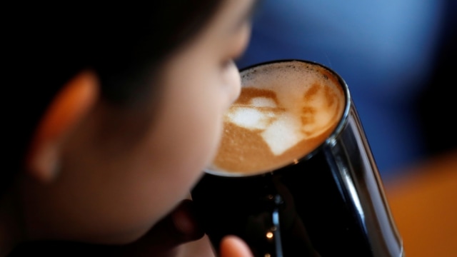 Latte dengan gambar Kim Jong Un (Foto: REUTERS/Kim Hong-Ji)