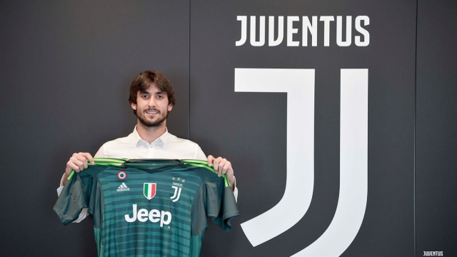 Mattia Perin resmi gabung ke Juventus. (Foto: Dok. Juventus FC)