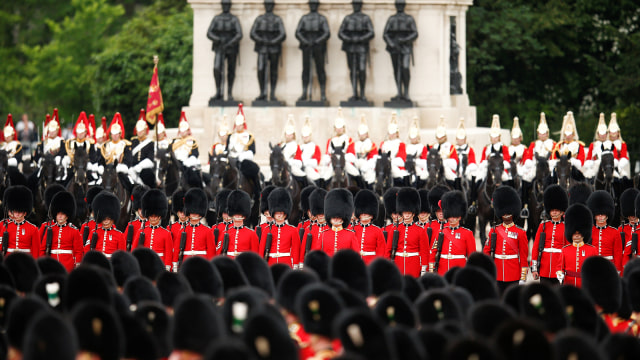 Trooping the Colour (Foto: REUTERS/Henry Nicholls)