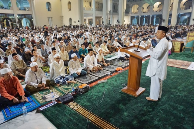 Kapolrestabes Surabaya Himbau Jama'ah Masjid Al Akbar Surabaya Saat Mudik
