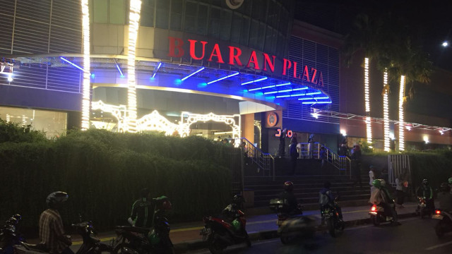 Suasana Buaran Plaza, Ramai (Foto: Reki Febrian/kumparan)