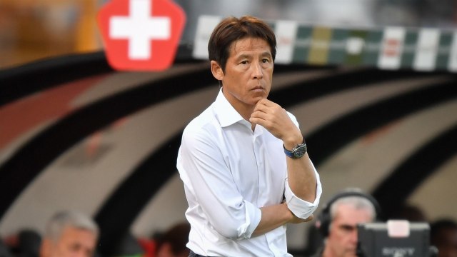 Pelatih Jepang, Akira Nishino. (Foto: Fabrice Coffrini/AFP)