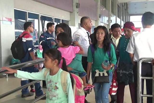Jumlah Pemudik Stabil, Penerbangan di Bandara DEO Sorong Turun 