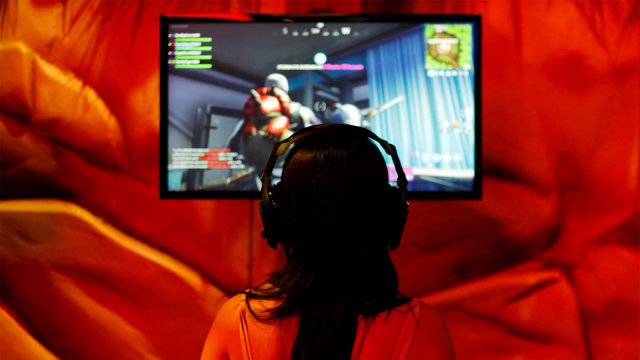 Cara Optimalkan Video Game Agar Berdampak Positif Bagi Anak.  Foto: REUTERS / Mike Blake