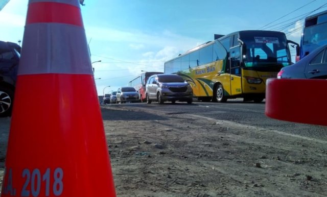 Kemacetan di Jalur Nagreg