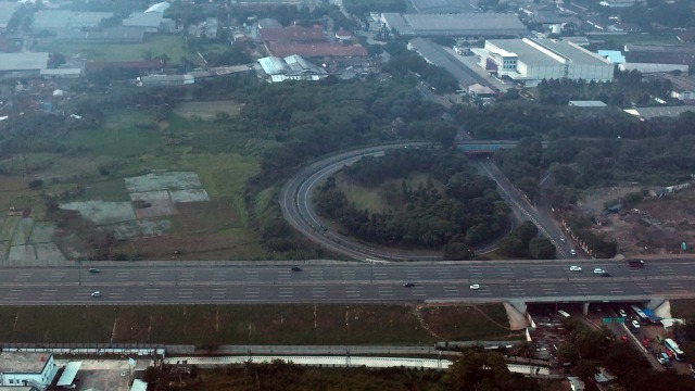 Jalur Tol Merak dari Jakarta Menuju - Merak (Foto: Bens Saragih/kumparan)