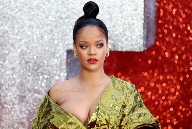 Rihanna hadiri premier Ocean's 8  (Foto: REUTERS/Simon Dawson)