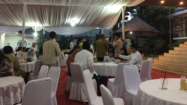 Suasana open house di rumah dinas gubernur  (Foto: Moh Fajri/kumparan)