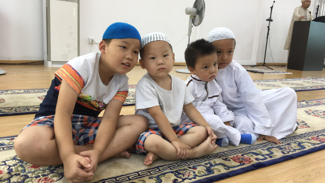 Muslim cilik China (Foto: Feby Dwi Sutianto/kumparan)