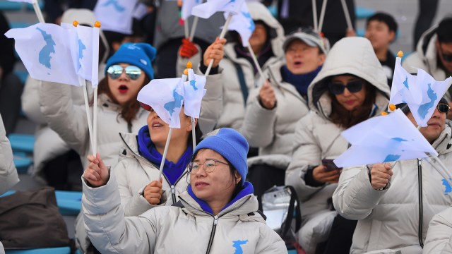 Bendera unifikasi Korea (Foto: AFP/Jung Yeon-Je)