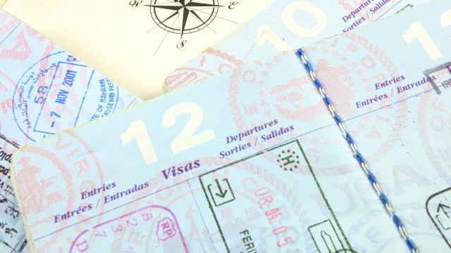 Ilustrasi Visa Multiple Entry. (Foto: Shutterstock)