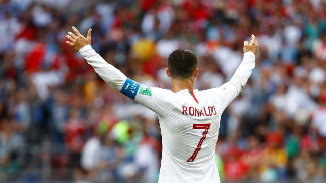 Ronaldo pada laga versus Maroko. (Foto: Kai Pfaffenbach/Reuters)