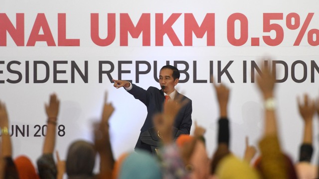 Presiden Jokowi di peluncuran PPh Final UMKM 0.5%. Foto: ANTARA FOTO/Zabur Karuru