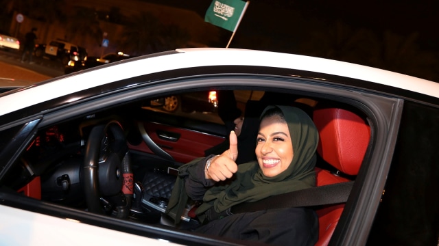 Wanita Saudi Mengendarai Mobil (Foto: REUTERS/Hamad I Mohammed)