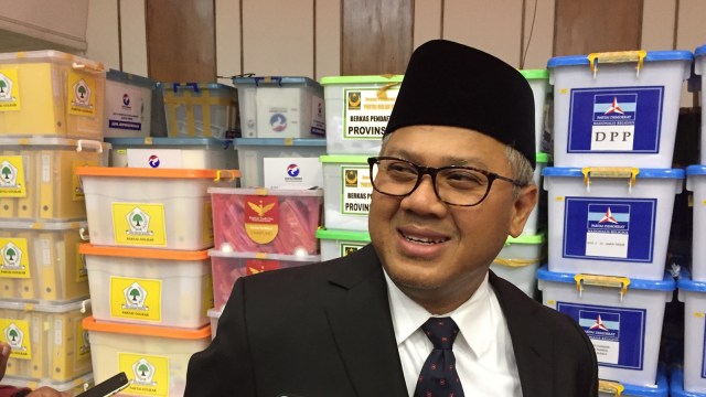 Ketua KPU Arief Budiman di pelantikan KPU. (Foto: Fachrul Irwinsyah/kumparan)