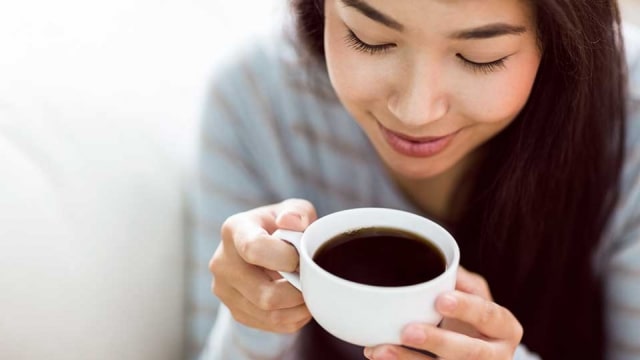 Amankah Ibu Menyusui Minum Kopi?