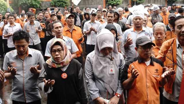 Unjuk rasa Serikat Pekerja Pos Indonesia. (Foto:  Helmi Afandi Abdullah/kumparan)