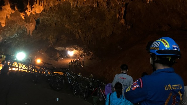 Pencarian anak-anak yang terjebak di gua Thailand (Foto: Reuters/Stringer)