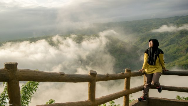 Wisatawan di Kebun Buah Mangunan Foto: Flickr / Agung hari Wijaya