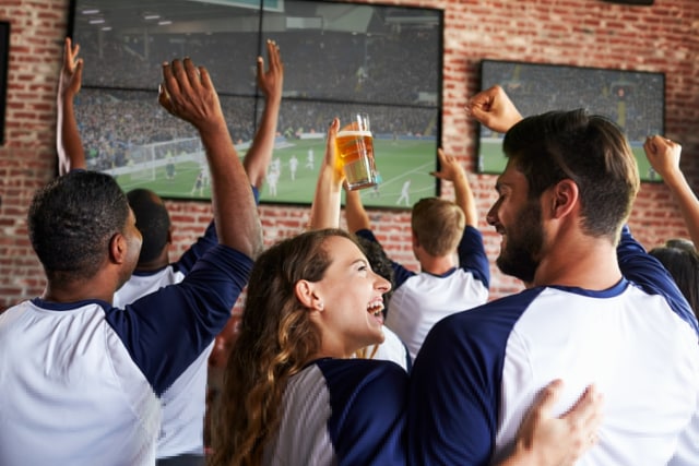 Tips nobar di kafe (Foto: Thinkstock)