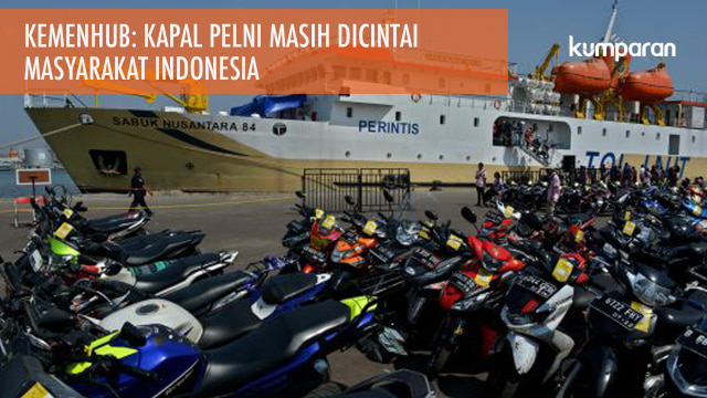 Kapal Pelni digunakan untuk mengangkut motor. (Foto: Dok. Pelni)