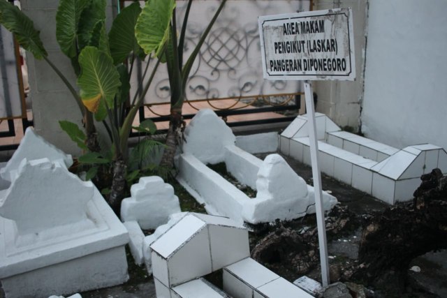 Makam Pangeran Diponegoro di Makassar (Foto: Makassar Indeks)