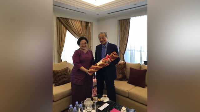 Mega Bertemu PM Malaysia Mahathir Mohamad (Foto: Dok. Istimewa)