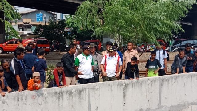 Buaya ditangkap di Jakarta Utara. (Foto: dok. Infokomtik Jakarta Utara)