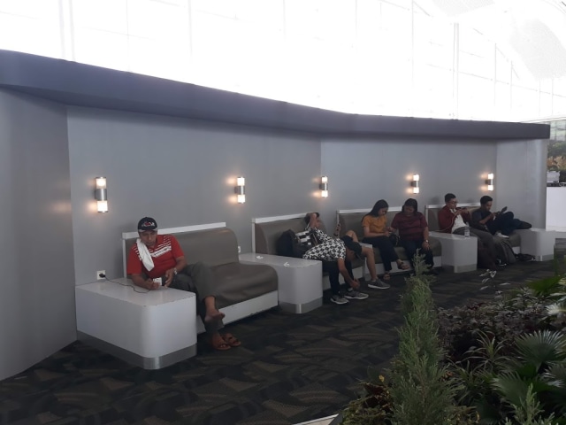 Menunggu Penerbangan di Bandara Kualanamu, Kamu Bisa Manfaatkan Rest Area Ini