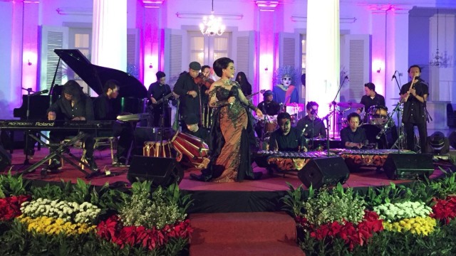 Pagelaran Musik Nusantara di Balai Kota. (Foto: Yuana Fatwalloh/kumparan)