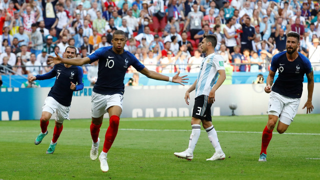 Prancis vs Argentina (Foto: Michael Dalder/Reuters)