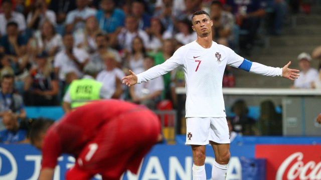 Ronaldo tak berkutik menghadapi Uruguay. (Foto: REUTERS/Hannah Mckay)