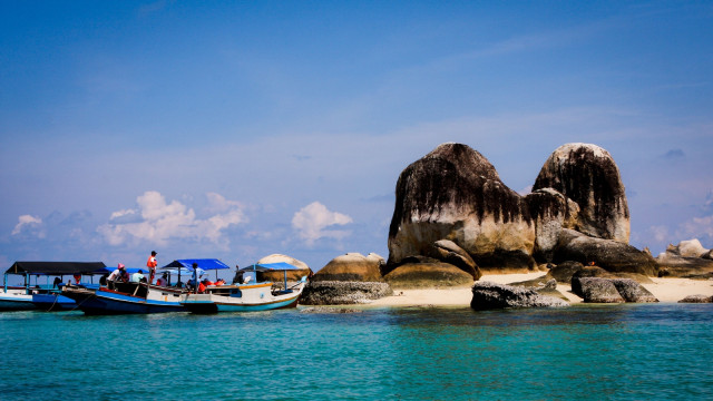 Batu Berlayar (Foto: Flickr/JessieFascal)