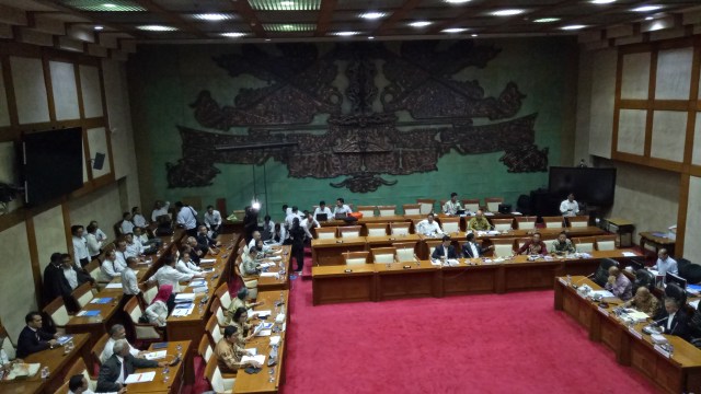 Rapat kerja Komisi XI DPR RI dengan Kemenkeu (Foto: Resya Firmansyah/kumparan)