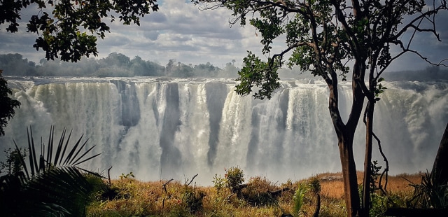 Victoria Falls, Zimbabwe, dan Gemuruh Air (535424)