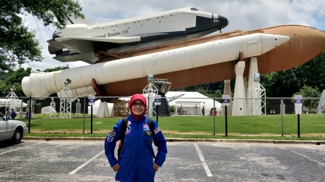 Pelatihan astronaut dan luar angkasa di U.S. Space & Rocket Center (USSRC) di Huntsville, Alabama, Amerika Serikat. (Foto: Dok. Nur Fitriana )