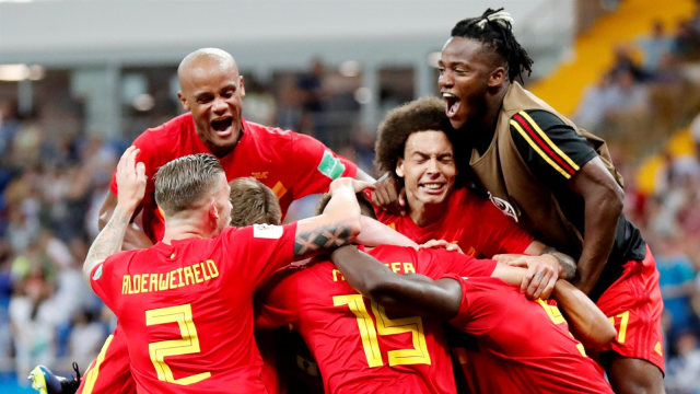 Ekspresi bahagia para pemain Timnas Belgia usai menyingkirkan Jepang di perdelapan final Piala Dunia 2018. (Foto: Reuters/Toru Hanai)