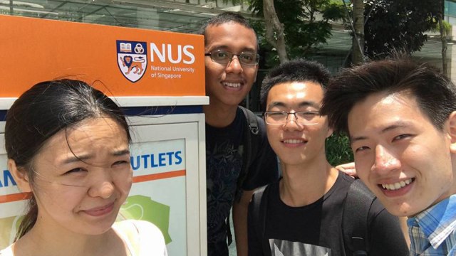 Yoga pertukaran pelajar ke National University of Singapore (Foto: Dokumentasi Yoga)