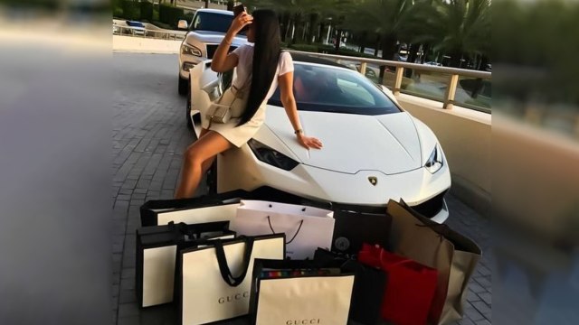 Sugar Baby: Terima Rp 15 Juta di Kencan Pertama (64338)