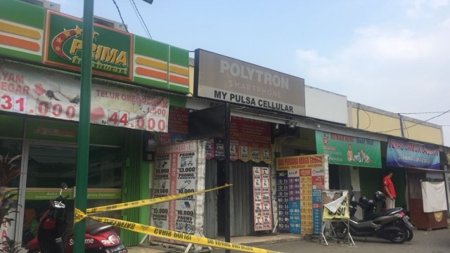 Counter pulsa tempat kejadian pembegalan di Tangerang Kota (Foto: Reki Febrian/kumparan)