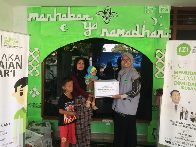 Semangat Berbagi, Penyaluran Paket Ramadhan IZI Menjangkau Hingga Daerah Pasien (2)