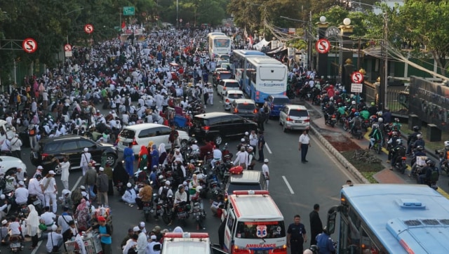 Suasana lalu lintas di Medan Merdeka Timur arah ke Istiqlal ditutup massa aksi 6/7 (Foto: Fitra Andrianto/kumparan)