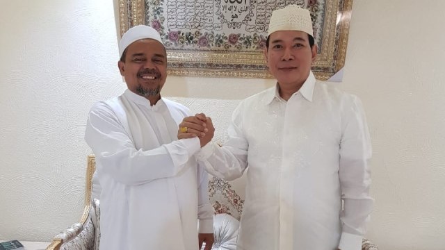 Rizieq Syihab bertemu Tommy Soeharto di Makkah (Foto: Dok Novel Bamukmin)