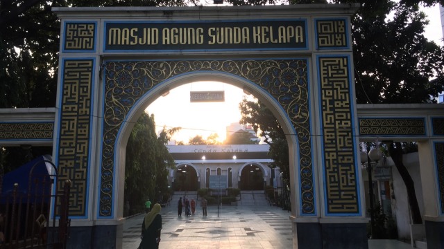 Masjid Sunda Kelapa Foto: Muhammad Iqbal/kumparan